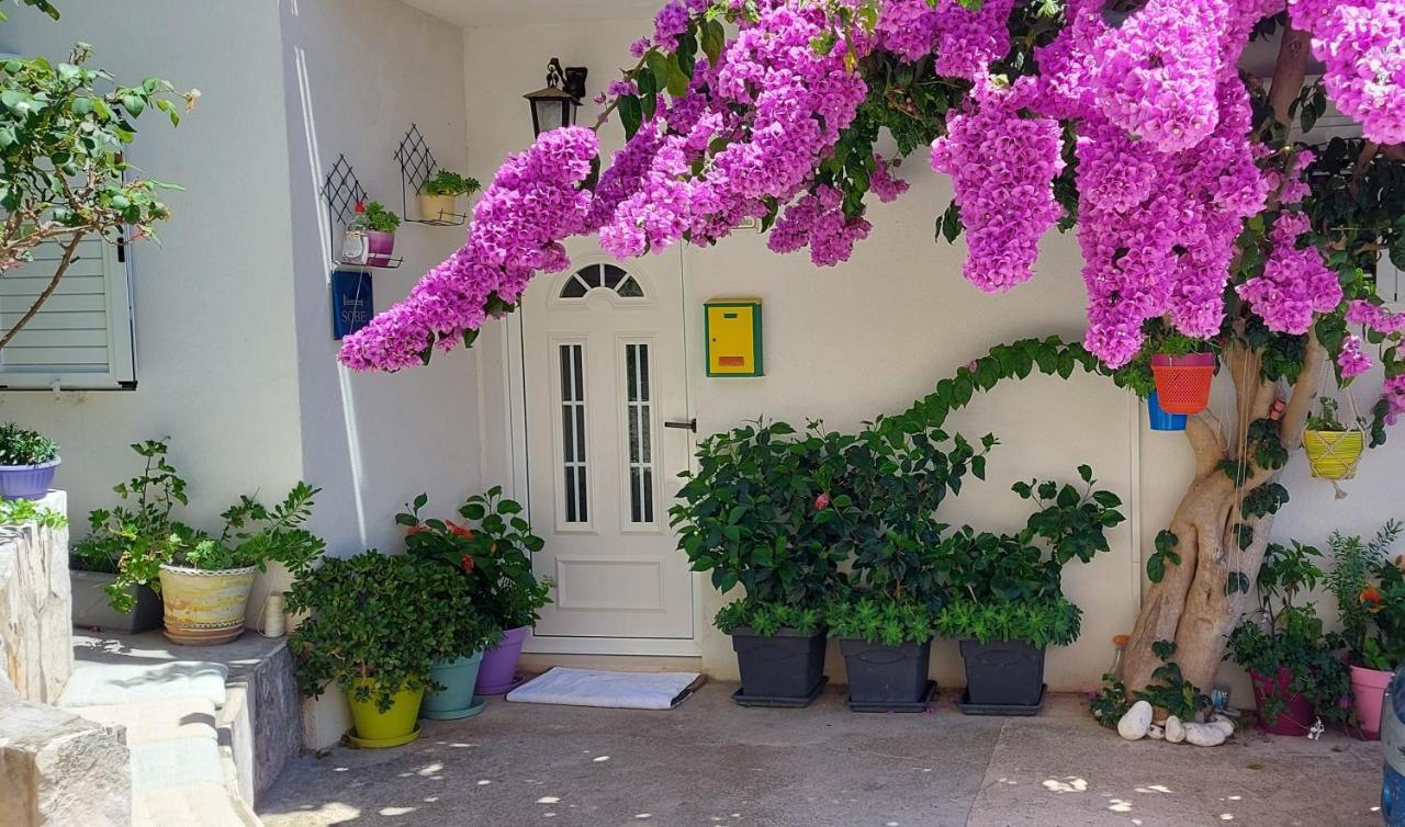 Guest House Mediterranean Χβαρ Εξωτερικό φωτογραφία