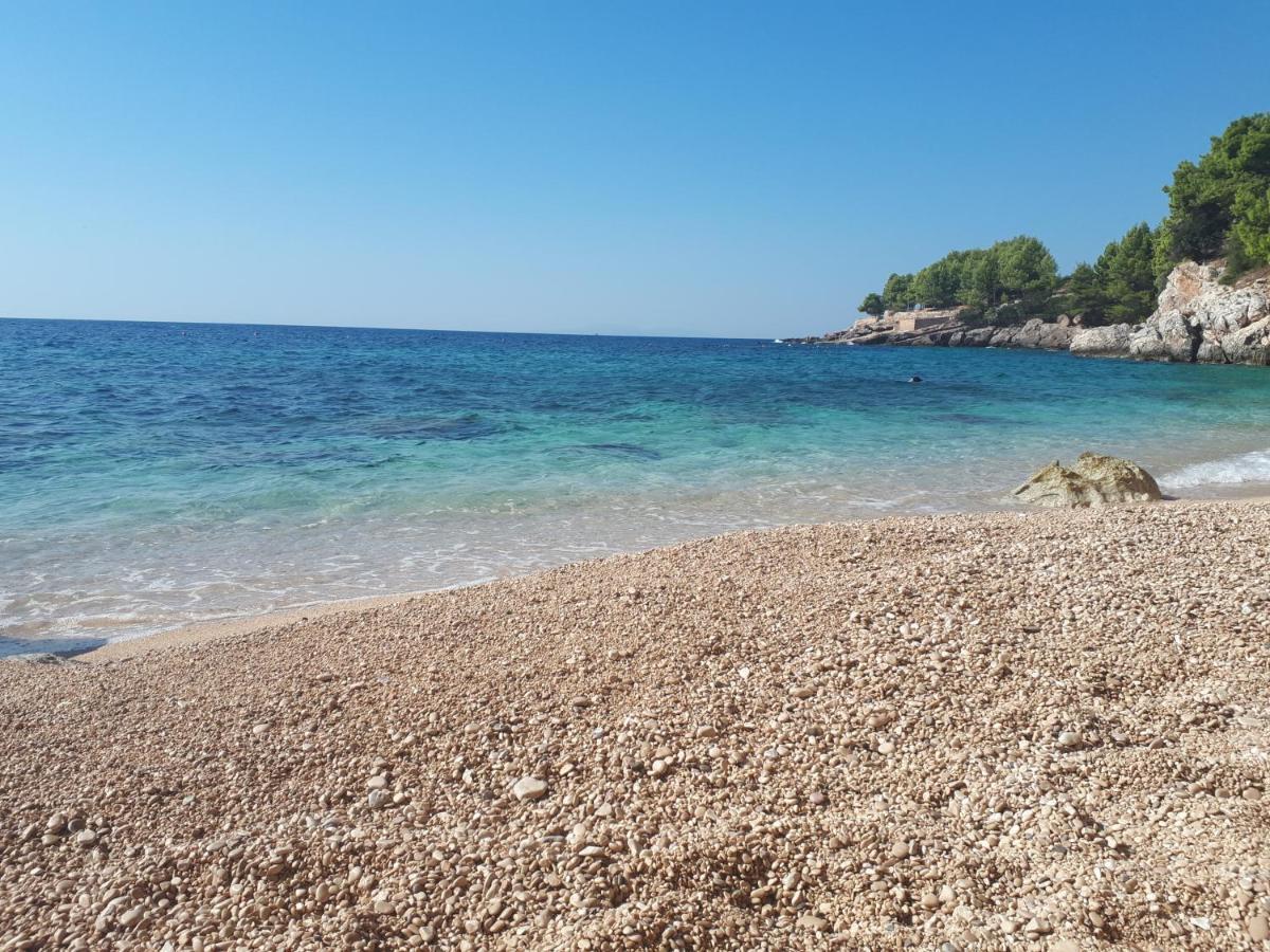Guest House Mediterranean Χβαρ Εξωτερικό φωτογραφία