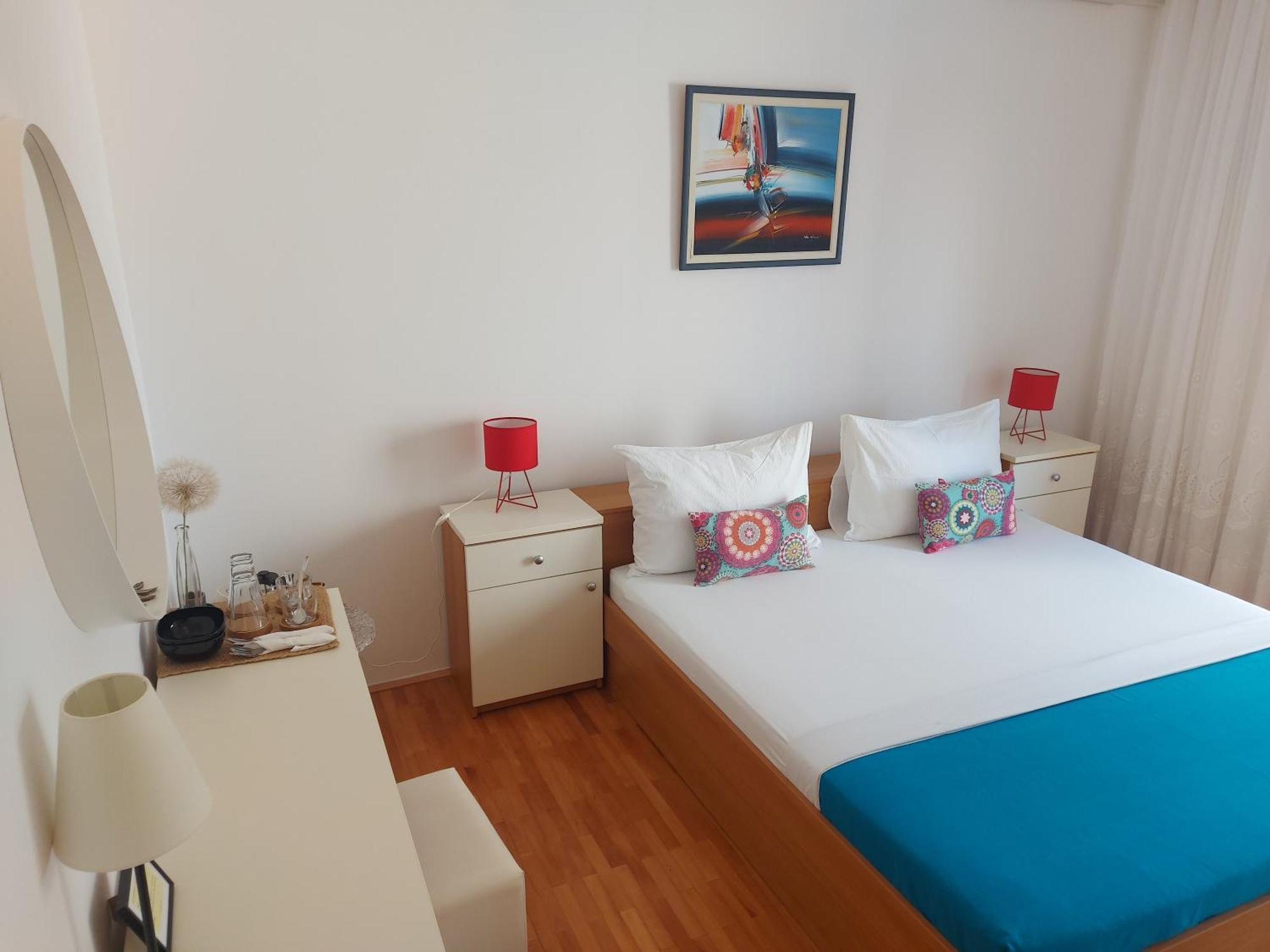 Guest House Mediterranean Χβαρ Εξωτερικό φωτογραφία