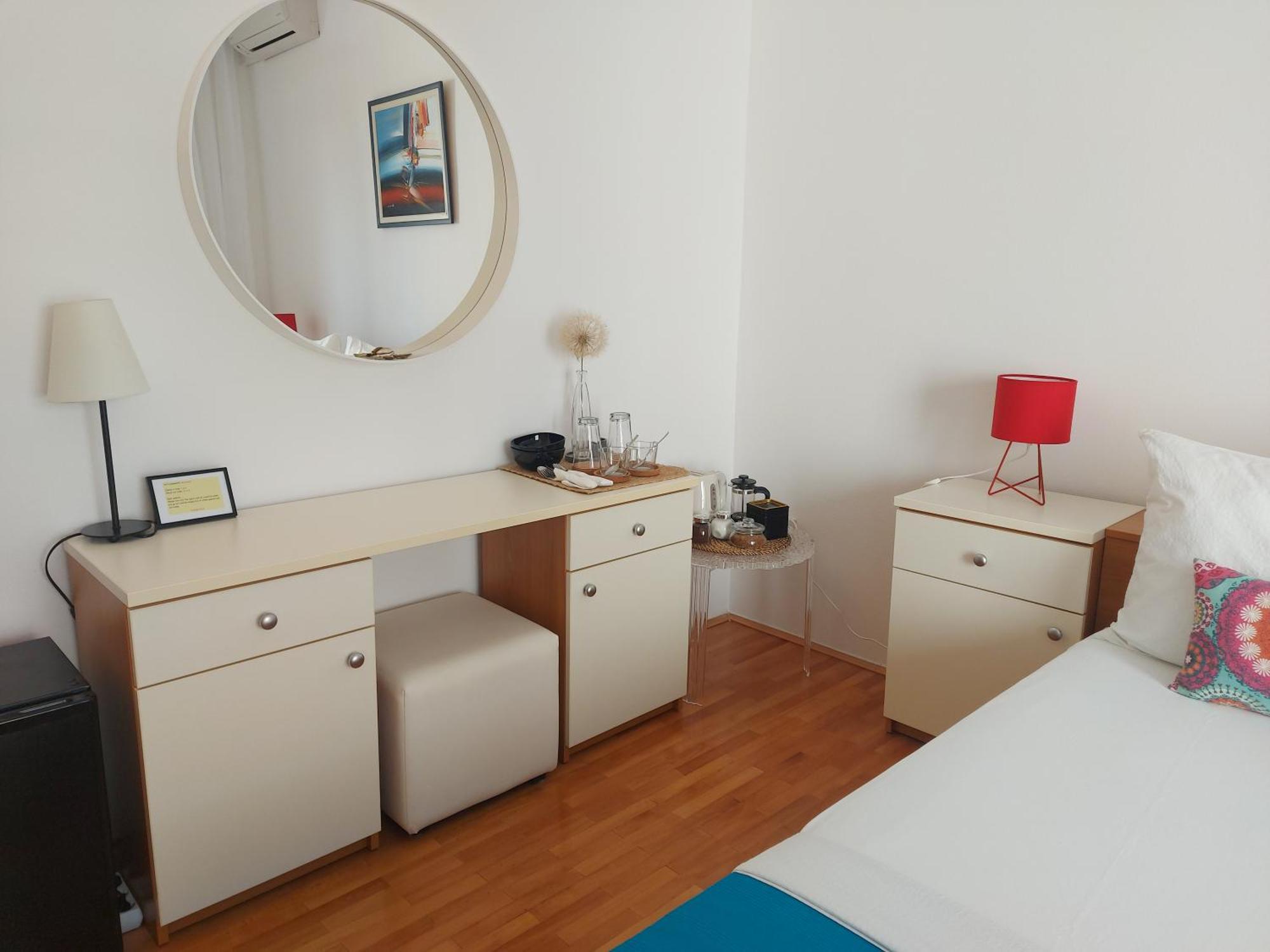 Guest House Mediterranean Χβαρ Εξωτερικό φωτογραφία