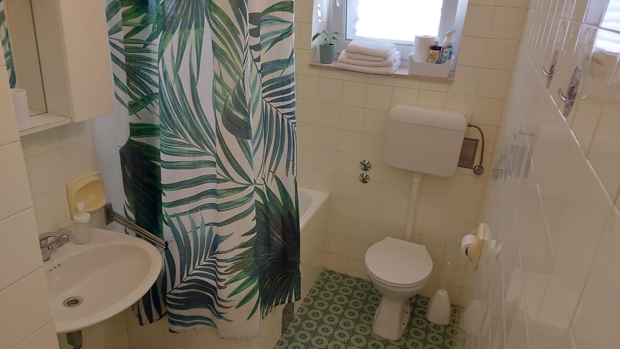 Guest House Mediterranean Χβαρ Εξωτερικό φωτογραφία